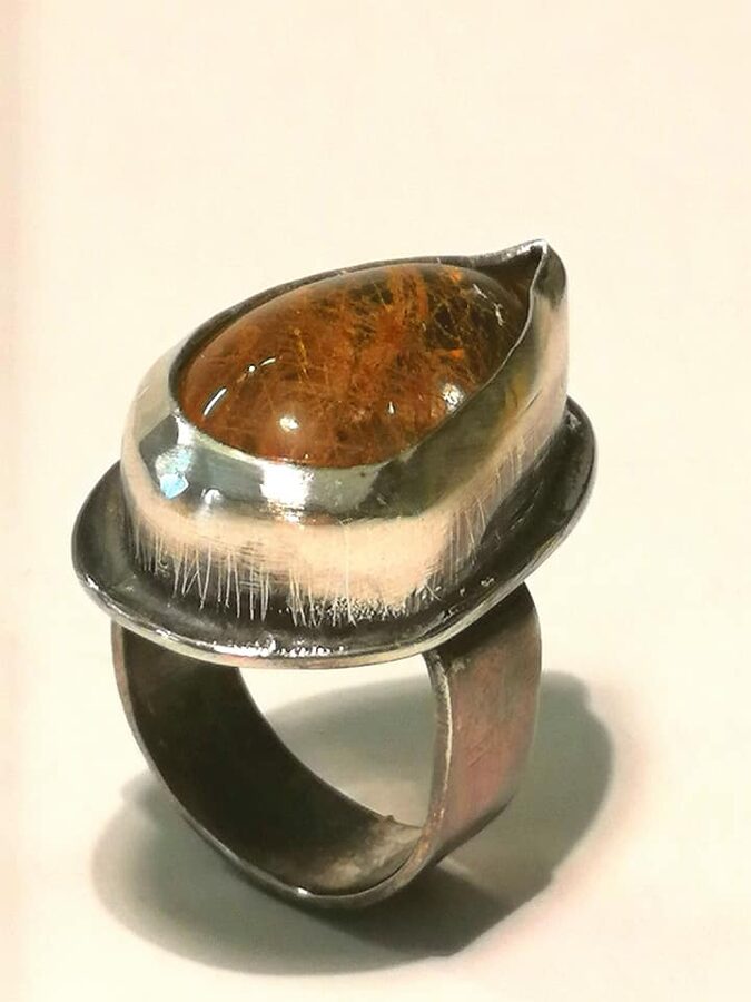 Sudraba gredzens ar rutilēto kvarcu