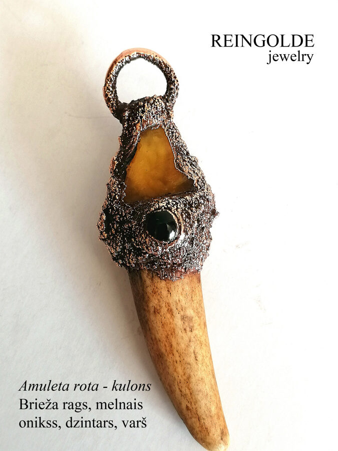 Amulets - talismans - Brieža rags, dzintars, melnais halcedons